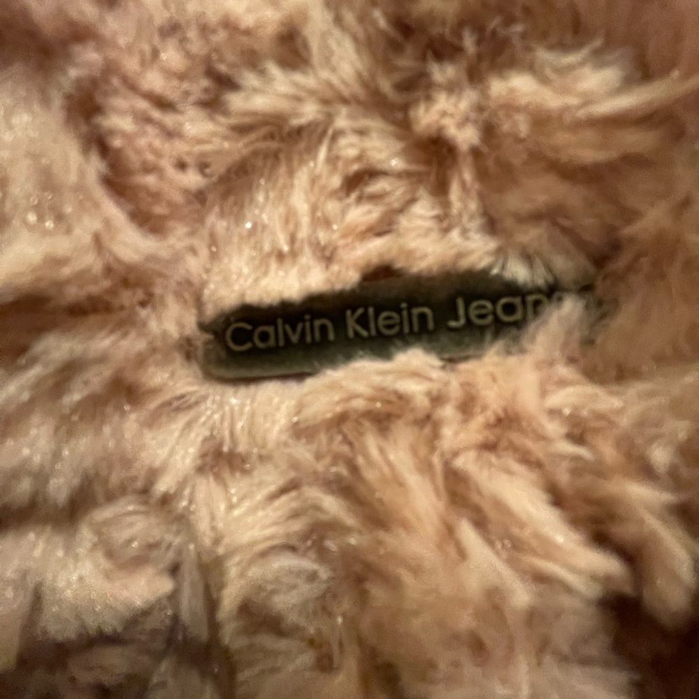 Calvin Klein Teddy Bear Coat Girls 24 mo. - Picture 4 of 6